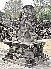 'One of the Stone Guards of Candi Sewu' by Asienreisender